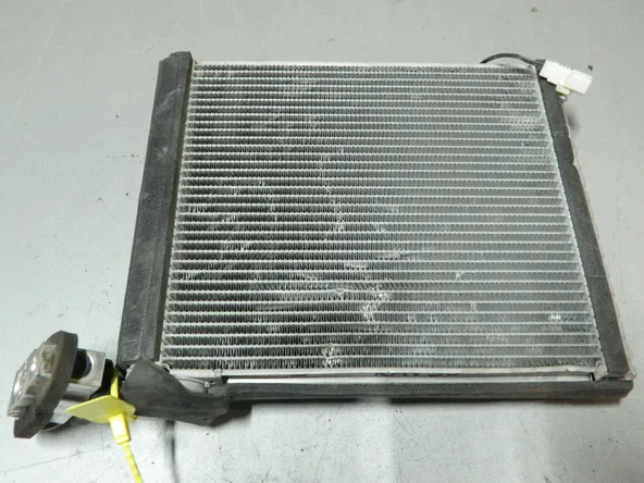 Испаритель кондиционера TOYOTA RAV4 ACA30 (Контрактный) 79780268