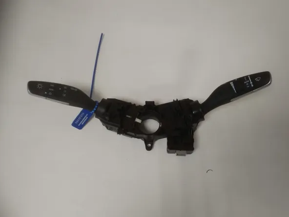 Переключатель подрулевой HYUNDAI EQUUS VI G6DJ (Б/У) 69838486