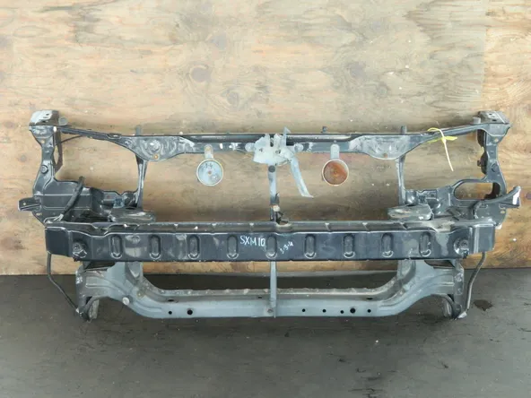 Рамка радиатора TOYOTA IPSUM SXM10 (Контрактный) 94584268