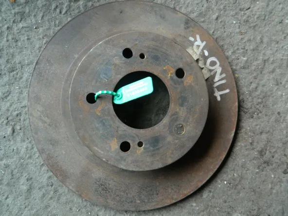 Диск тормозной NISSAN TINO V10 Зад (Контрактный) 81530463