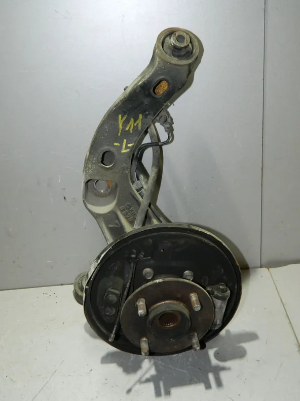 Ступица NISSAN AD Y11 Зад Лев (Контрактный) 35023103