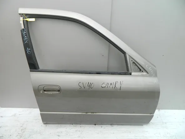Дверь TOYOTA CAMRY SV40 Перед Прав (Контрактный) 40951533 6700132351