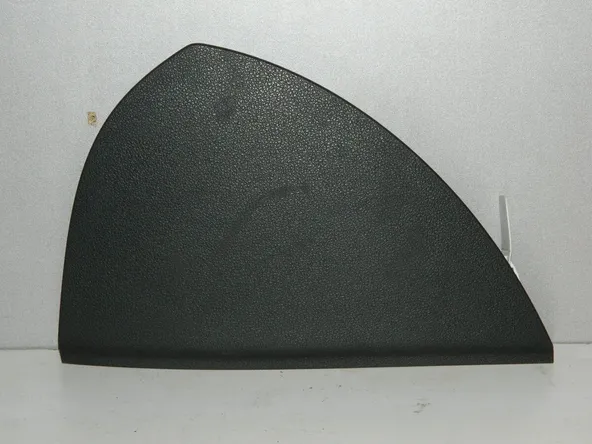 Накладка торпедо AUDI Q7 4L Лев (Б/У)