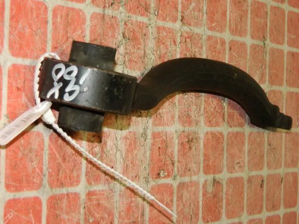 Рычаг подвески TOYOTA CHASER SX100 Перед Прав (Контрактный) 45984474