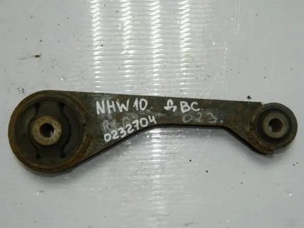 Подушка редуктора TOYOTA PRIUS NHW10 1NZFXE Зад (Контрактный) 1236321020