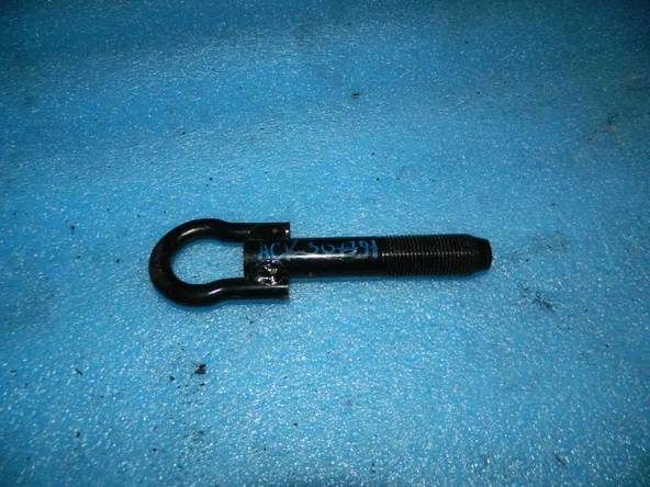 Крюк буксировочный TOYOTA CAMRY ACV30 (Контрактный) 37791609