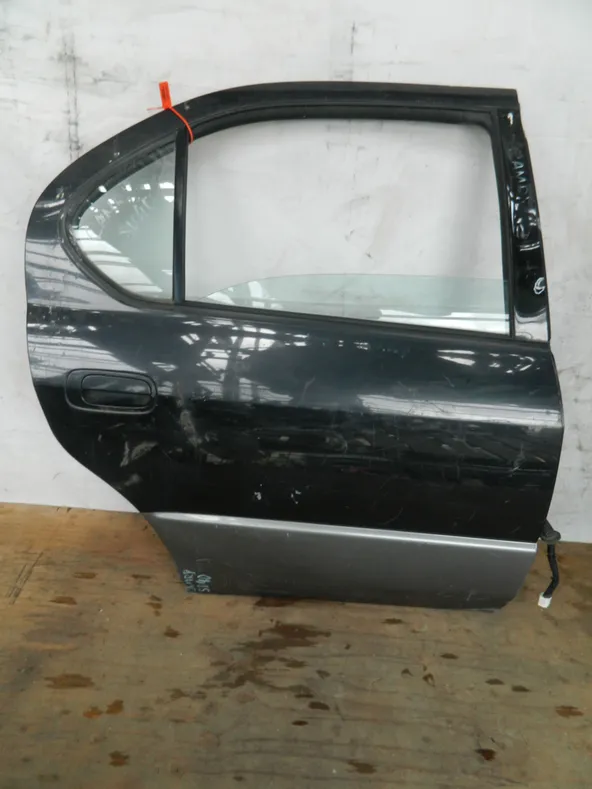 Дверь TOYOTA CAMRY SV40 Зад Прав (Контрактный) 72355686