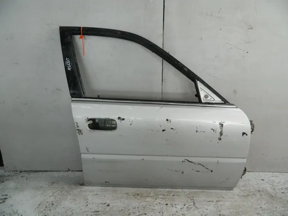 Дверь HONDA ASCOT CE5 Перед Прав (Контрактный) 72355930 67010SW3000ZZ