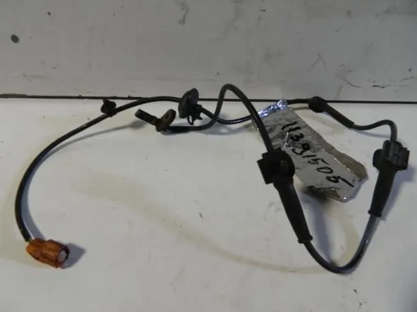 Датчик ABS HONDA FIT GD1 Перед Лев (Контрактный)