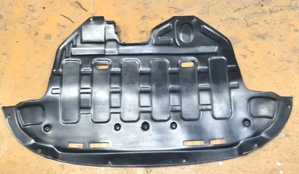Защита двигателя AKRADO AK291102Y000 HYUNDAI ix35 2010- (пластик) 291102S100