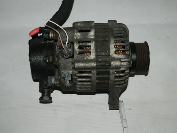 Генератор HYUNDAI TUCSON JM D4EA (Контрактный)