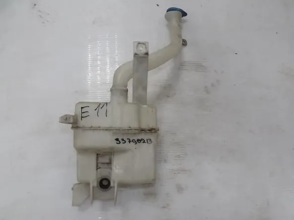 Бачок омывателя NISSAN NOTE E11 (Контрактный) 33790213