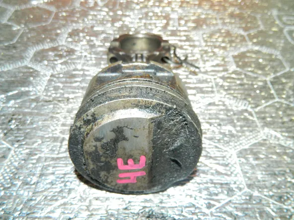 Поршень c шатуном TOYOTA 4EFE (Контрактный)13071260