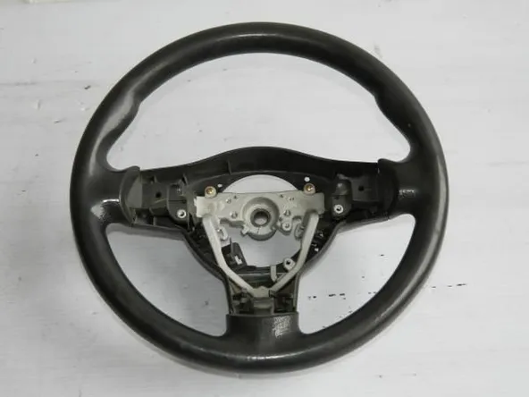 Руль TOYOTA COROLLA NZE120 (Б/У)