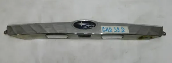 Накладка 5-й двери SUBARU IMPREZA GH2 (Контрактный)