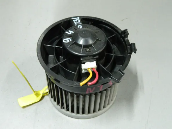 Мотор печки NISSAN X-TRAIL NT31 (Контрактный) 64492067