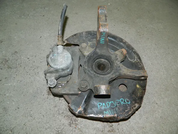 Ступица MITSUBISHI PAJERO MINI H56W Перед Лев (Контрактный) 79591210