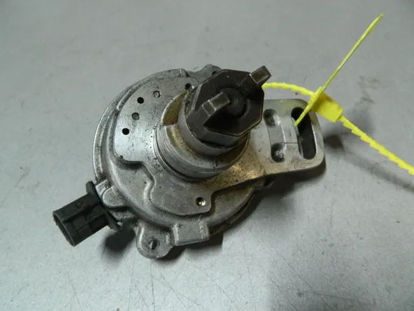 Трамблер TOYOTA 3SGE (Контрактный) 79773894