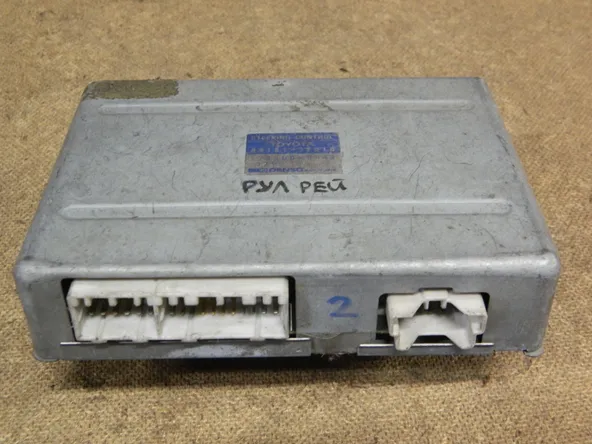 Блок управления рулевой рейкой TOYOTA CAMRY SV33 (Контрактный) 79590744 8918132010