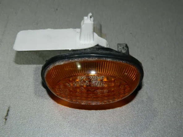 Повторитель поворота на крыло HYUNDAY ACCENT (Б/У) 45989917