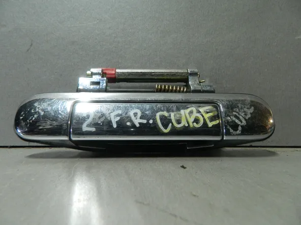 Ручка двери наружная NISSAN CUBE Z10 Прав (Контрактный) 81528055