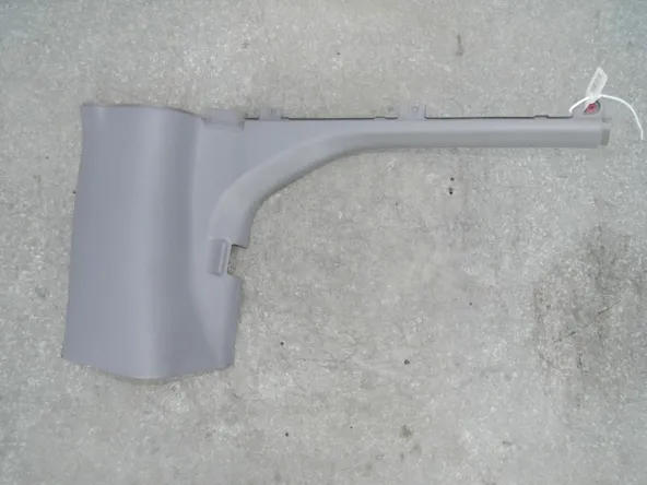 Накладка стойки TOYOTA LAND CRUISER PRADO J90 Зад. Прав (Б/У) 6263860100