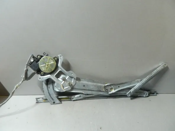 Стеклоподъемник HONDA LOGO GA3 Перед Лев (Контрактный) 79591713