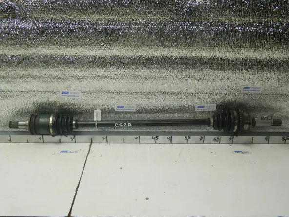 Привод MITSUBISHI LANCER CEDIA CS2A 4G93 Зад Прав (Контрактный) 35015960