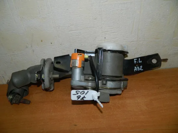 Ремень безопасности NISSAN MAXIMA A32 Перед Лев (Б/У) 76105