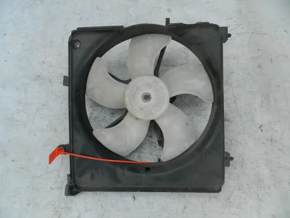 Диффузор радиатора HONDA FIT GD1 (Контрактный) 72355110