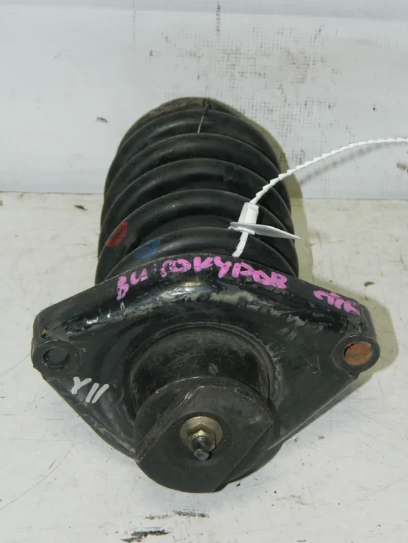 Стойка подвески NISSAN AD Y11 Зад Прав (Контрактный) 45992481