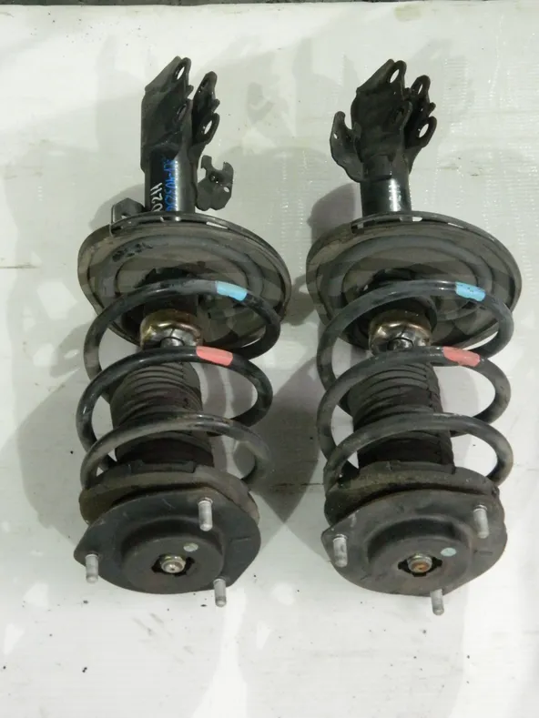 Стойка подвески TOYOTA CAMRY ACV40 Перед (пара) (Контрактный) 33830211