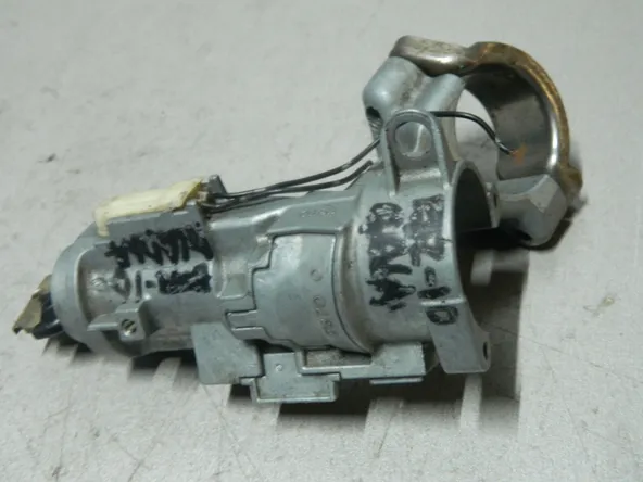 Замок зажигания TOYOTA RAUM EXZ10 (Контрактный) 81532007