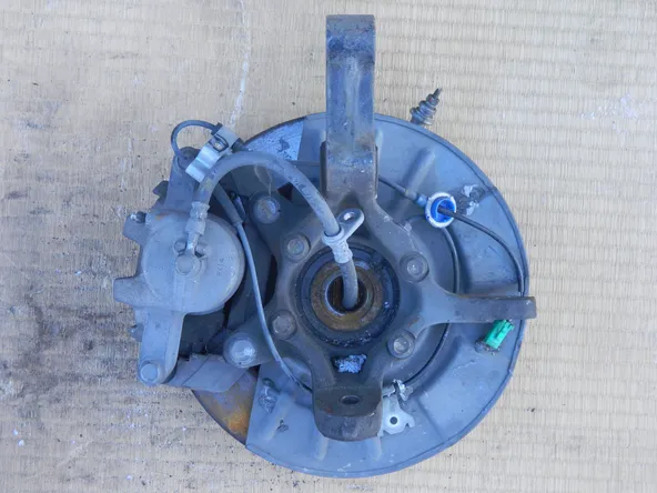 Ступица SUZUKI GRAND VITARA TA54W Перед Лев (Контрактный) 23429195