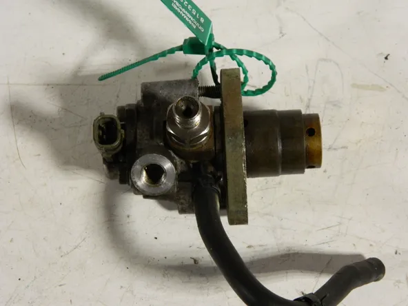 ТНВД TOYOTA VOXY 1AZFSE (Контрактный) 81532976