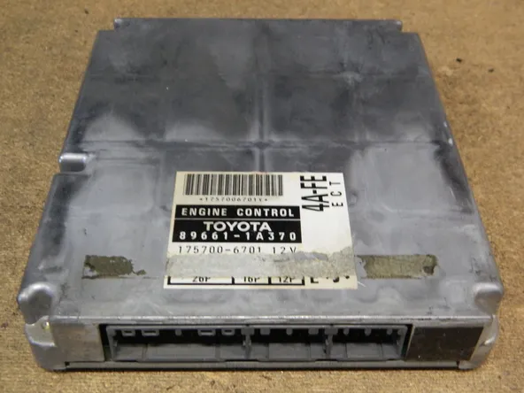 Блок управления ДВС TOYOTA SPRINTER MARIONO 4AFE (Контрактный) 9932