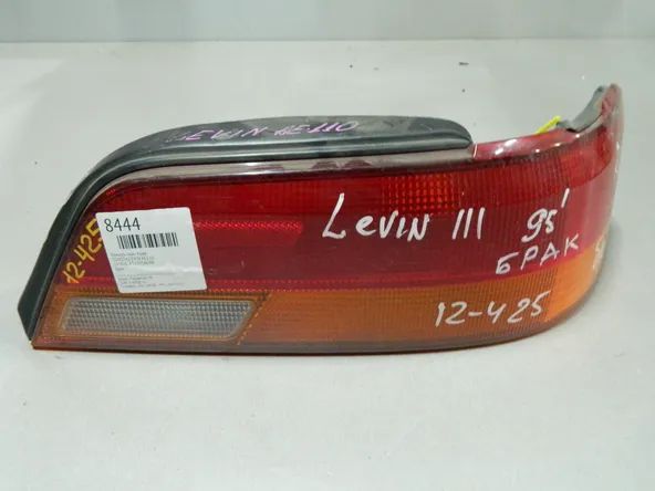 Фонарь TOYOTA COROLLA LEVIN AE111 Зад Прав 12425 (Контрактный) 64492562