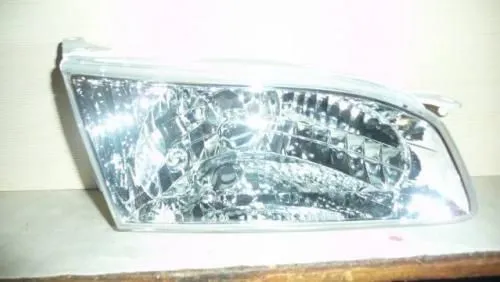 Фара TOYOTA 811301E450 TOYOTA COROLLA 98-
