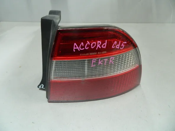 Фонарь HONDA ACCORD CD5 Зад Прав (Контрактный) 68000874