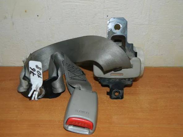 Ремень безопасности NISSAN MAXIMA A32 Зад (Б/У) 76108