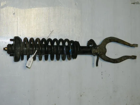 Стойка подвески HONDA INSPIRE CC2 Перед Прав (Контрактный)