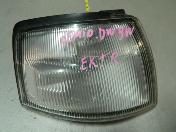 Габарит MAZDA DEMIO DW3W Перед Прав (Контрактный) 79768288