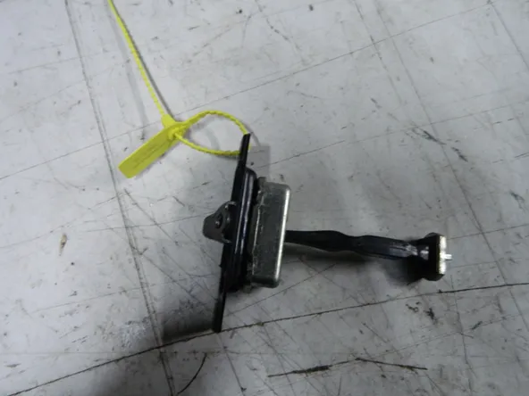 Ограничитель двери INFINITI FX35 S51 Перед Прав (Контрактный) 94603729