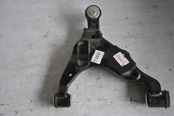 Рычаг GENERAL PARTS 4806860010 TOYOTA LAND CRUISER PRADO 120 Перед. Прав