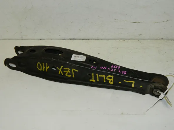 Рычаг подвески TOYOTA MARK II JZX110 Зад (Контрактный) 45976402