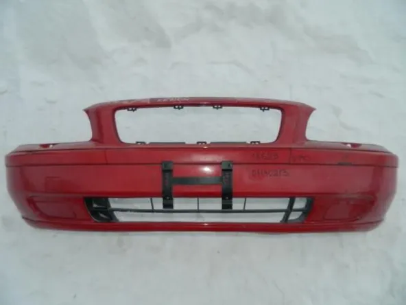 Бампер передний VOLVO V70 SW61 B5244S Красный (Контрактный)