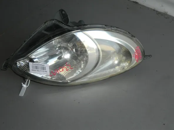 Фара TOYOTA FUNCARGO NCP20 Перед. Прав. (Контрактный) 45976157