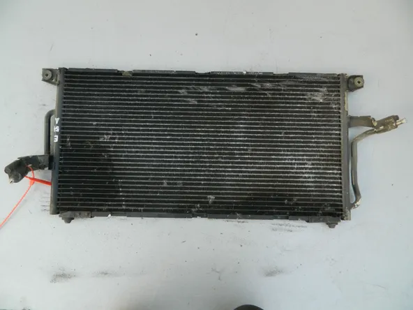 Радиатор кондиционера MITSUBISHI GALANT E54A (Контрактный) 72367522