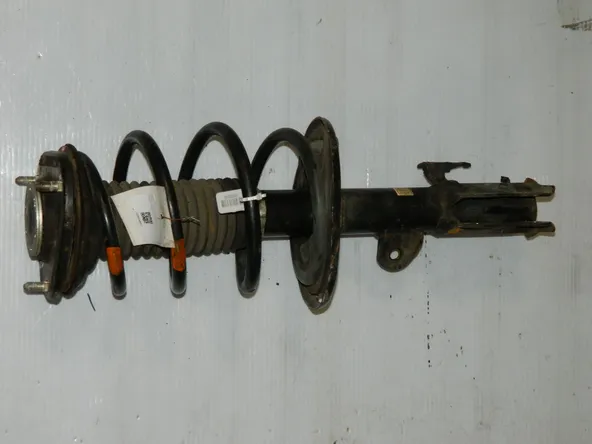 Стойка подвески LEXUS HS250H ANF10 Перед Лев (Контрактный)