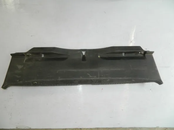 Накладка замка багажника MITSUBISHI LANCER CY3A 4B10 (Контрактный) 7240A032